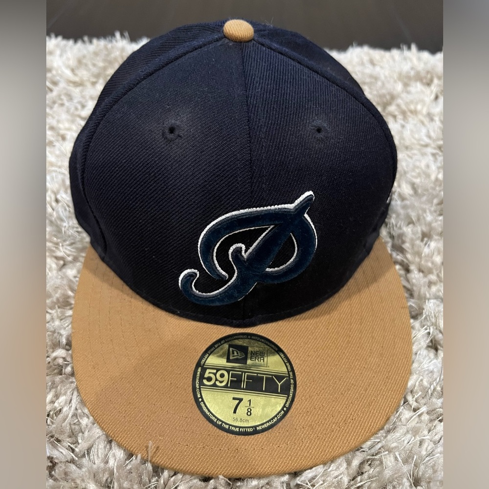 PRIMITIVE New Era  on the “Classic P” fitted cap. Size 7 1/8.